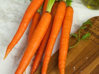 I will sell Fresh Carrots ( ) please contact