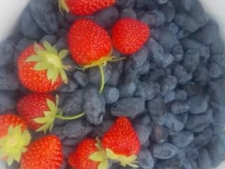 I offer fruit of honeyberry for sale. The collection