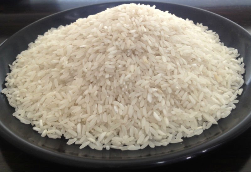 Jasmine rice (also known as jasmin rice, fragrant rice, scented rice, aromatic rice or kao hohm mali in Thai) is world famous because of its appearance