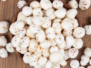 wickr....meshi1 Makhana is a puffed lotus seed also known