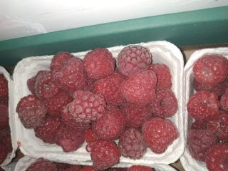 Raspberry, fresh, pretty, juicy, hard.