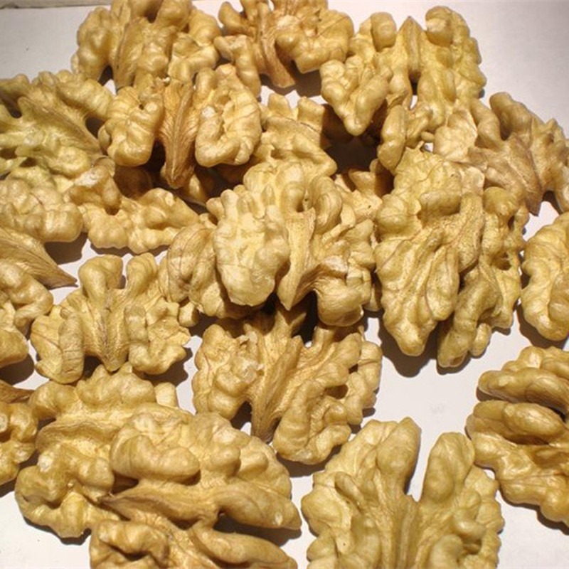 Buy processed walnuts of all varieties from Ukraine at a low price from us