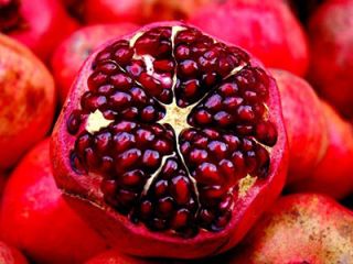 Hello, we offer pomegranates of Uzbek origin, they are