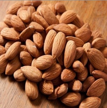 Almonds with Shell and Without Shell Product: Raw Organic Almond Nuts Flavor: Typical pleasant almond flavor, Mildly astringent