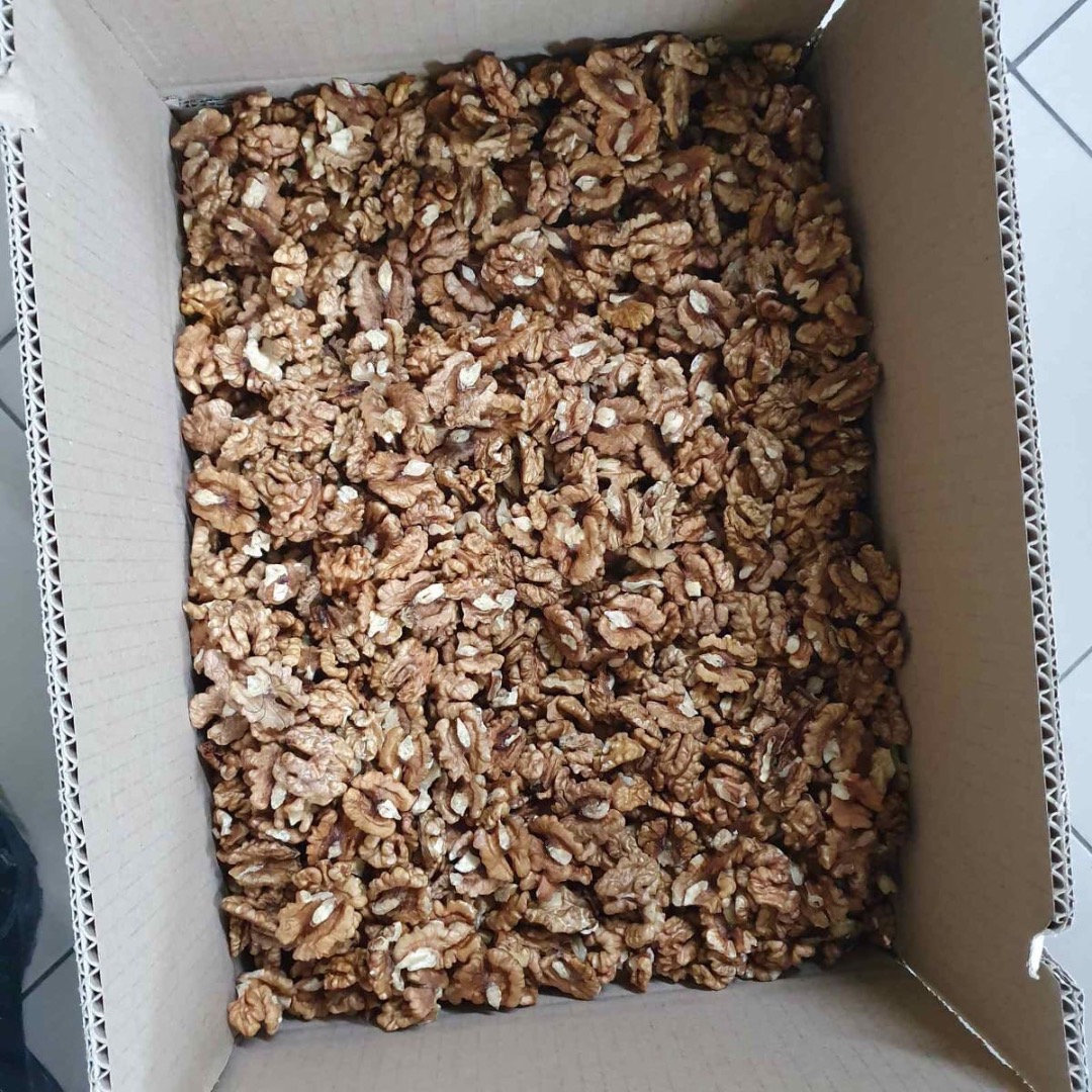 The company sells Ukrainian walnut at bargain prices
