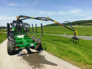 Farma CT 6 Farma CT 6.3-9 przyczepa i przyczepa