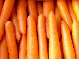 red color carrot Please contact directly, Email