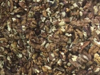 I will sell shelled walnut Price from 13 net.