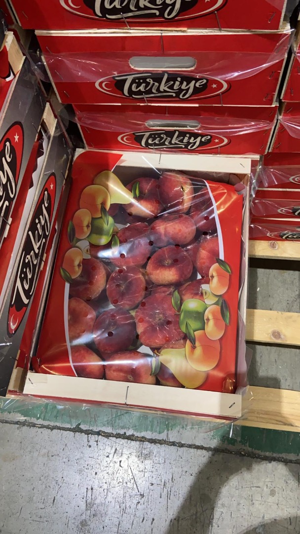 we offer exotic fruits and vegetables (sale all year round): Peaches, Flat peaches, Nectarines, Apricots, Plums, Strawberries, Blueberries and raspberries