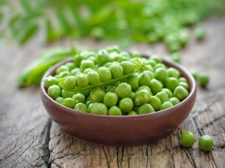 I will sell shelled green peas, sweet, tasty, fresh