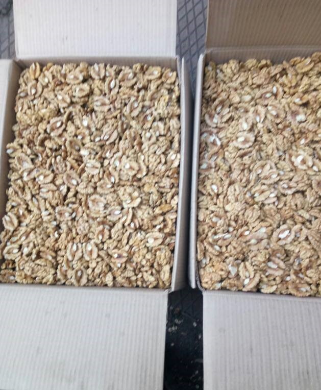 I will sell a walnut shelled I also sell a mix of 30%, the price of 21 net