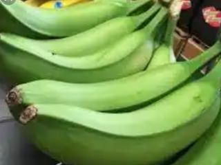 1 € per pieces of plantain, packed in 50kg
