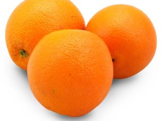BIO Pomarańcze z lokalnej rodzinnej farmy pochodzącej z regionu
