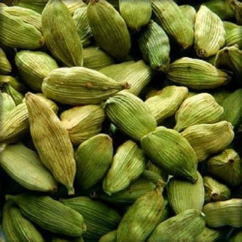 ardamom is offered to the international markets in different grades: 'Alleppey Green Extra Bold' (AGEB), 'Alleppey Green Bold' (AGB) and 'Alleppey Green