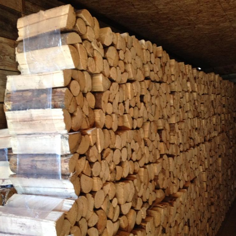 Double Crate of Kiln-Dried Birch Contents: Kiln-Dried Oak, Beech, Ash, Hornbeam, Birch Volume: Approx