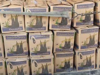 We at Aria Lotus Atlas supply premium quality fruits