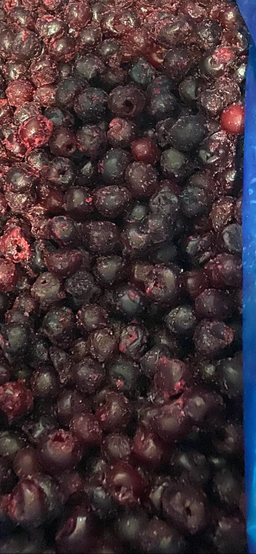 Pited sourcherries Oblacinska Quality A grade Quantity 40 tons ready Packing 10kg Price 0.95Eur/kg EXW factory Viber