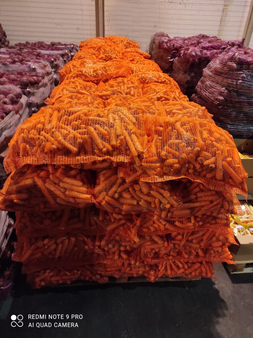 I will sell carrots, second-class beetroot for fodder