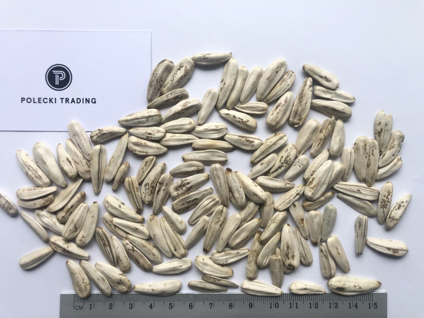 Hello, I am selling white sunflower seeds packed in 25 kg bags for food purposes, country of origin, Turkey