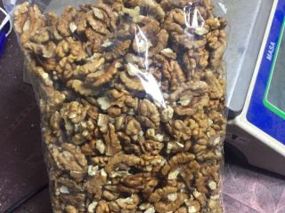 Hello, we sell walnut sausage, whatever quality we make