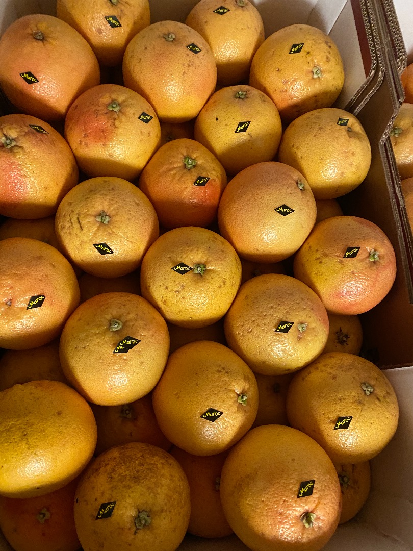 I will sell 15T grapefruit for juices