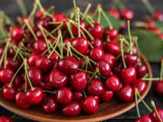 I sell artisanal cherries 5 kg 15 euros