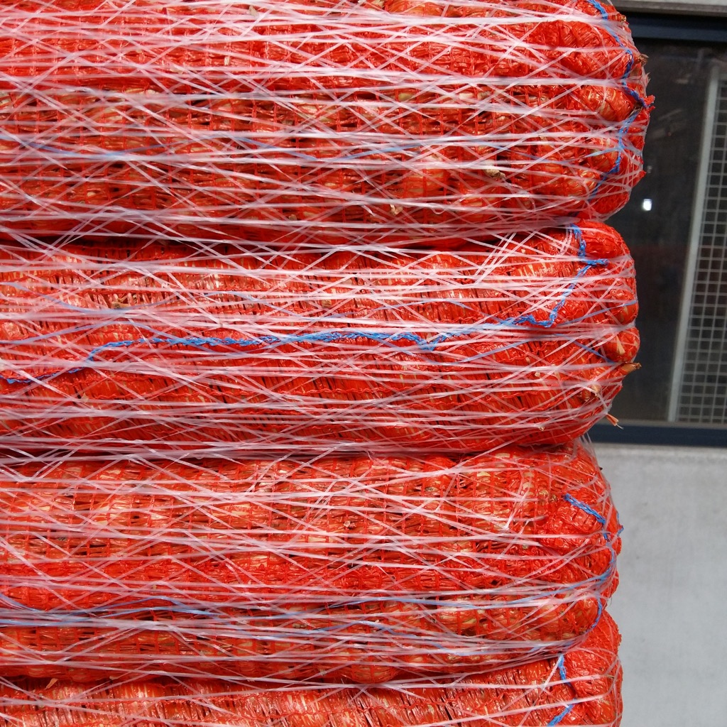 Since 2011, their most modern technological development are the nets from the X-SPAN N® line, characterized by the fact that under the influence of stretching