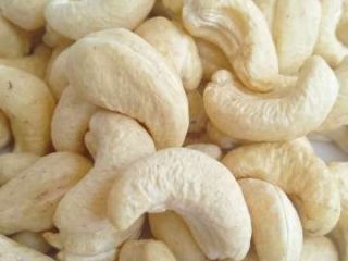 In whole Cashew Nuts, we have 5 varieties/Grades/sizes. CIF