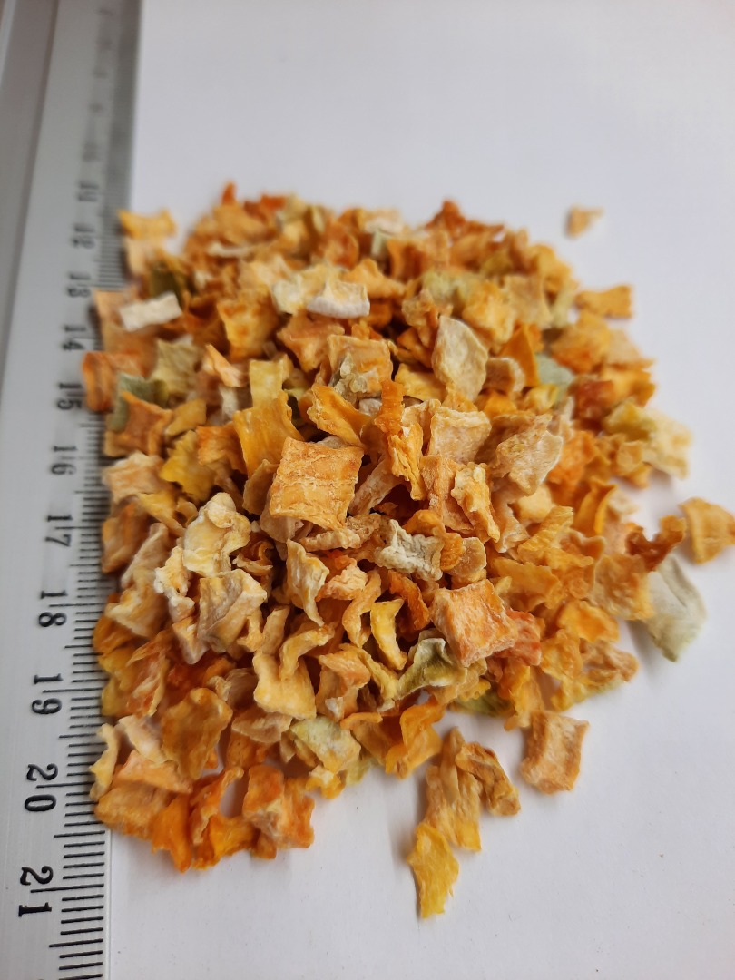 dried pumpkin cubes 5x5mm, packed in paper bags of 15 kg