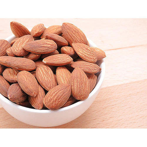 ALMOND NUTS Fiber: 3.5 grams Protein: 6 grams Fat: 14 grams (9 of which are monounsaturated) Vitamin E: 37% of the RDI Manganese: 32% of the RDI Magnesium: 20%