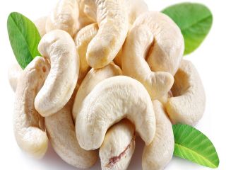 Raw natural cashews are high in protein and low