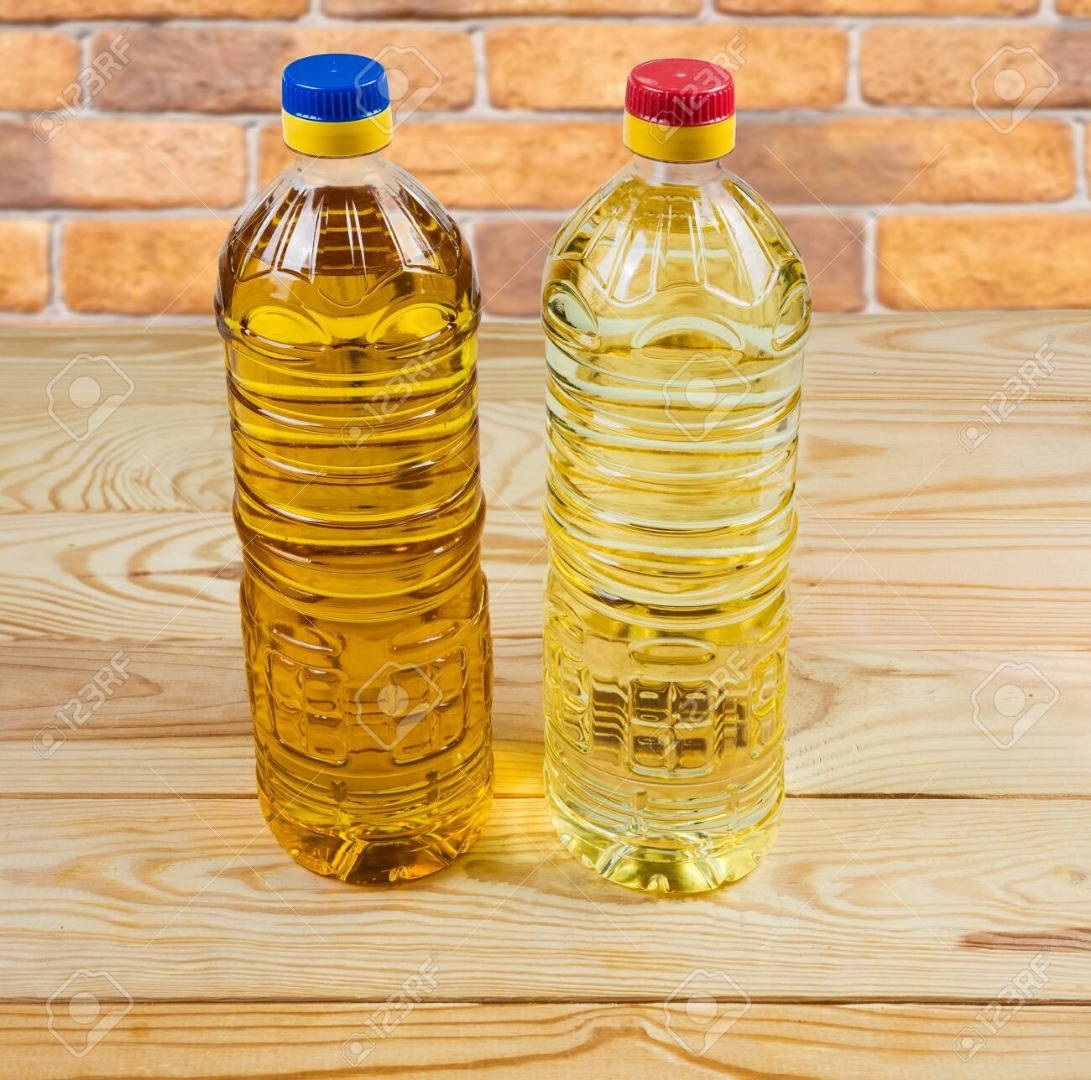 SUNFLOWER OIL Organoleptic: Neutral/bland taste; absence of foreign odours and flavours Moisture and volatile matter 0.2% maximum Insoluble impurities 0.05%