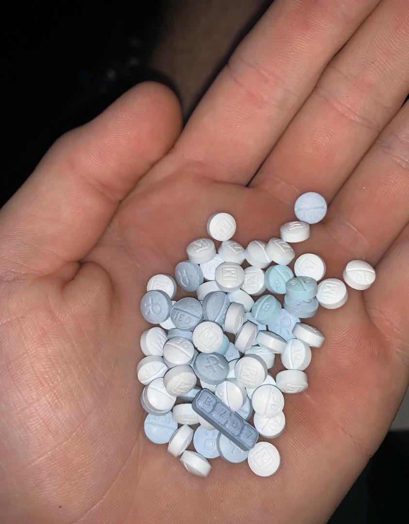 Buy high quality Oxycotine, Adipex, Neurol, Xanax, Lexaurin, Rivotril, Hipnogen, Stilnox, Nimesil, Diazepam, Apo-Zolpidem, Tralgite, Rohypnol, Zolpinox