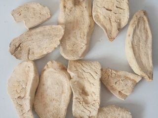 We are an importer of dried ginger. We purchase