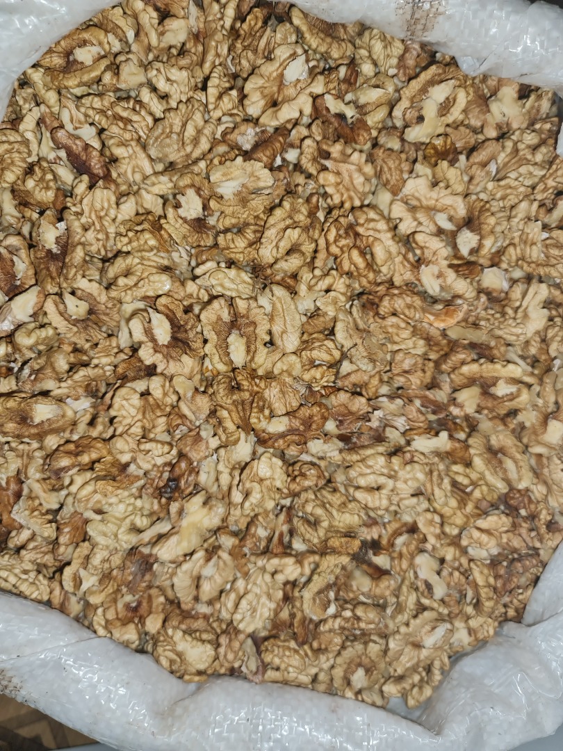 I sell walnuts, and peeled walnuts year 2021