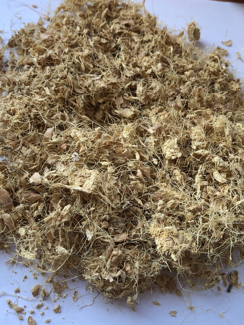 Dried crushed ginger Intense aroma Price is negotiable with a little more