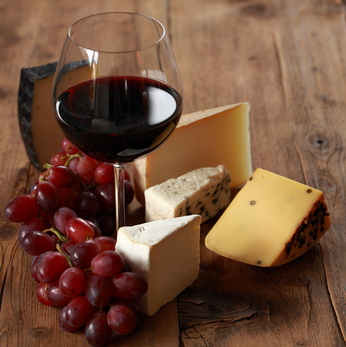 Wine producer selling in large quantities 6 tons of rose wine production 2021!