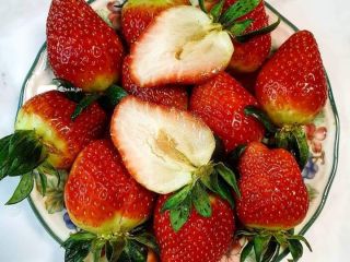 Our frozen products,Selected from fresh and safe raw materials,