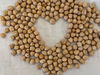 I will sell chickpea fries. Price 1.90 BGN /