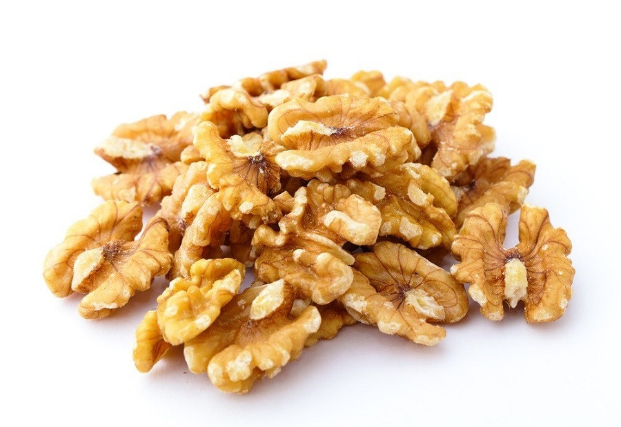 I will sell the cleared nut confectionery I will sell the cleared walnut in assortment