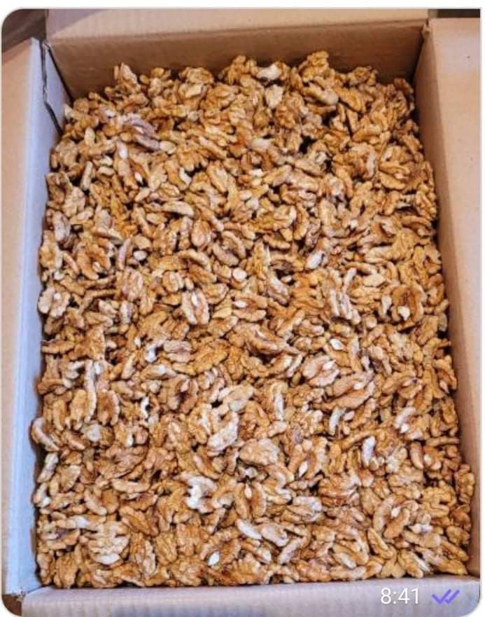 85% white walnut in quantity up to 20T With delivery!
