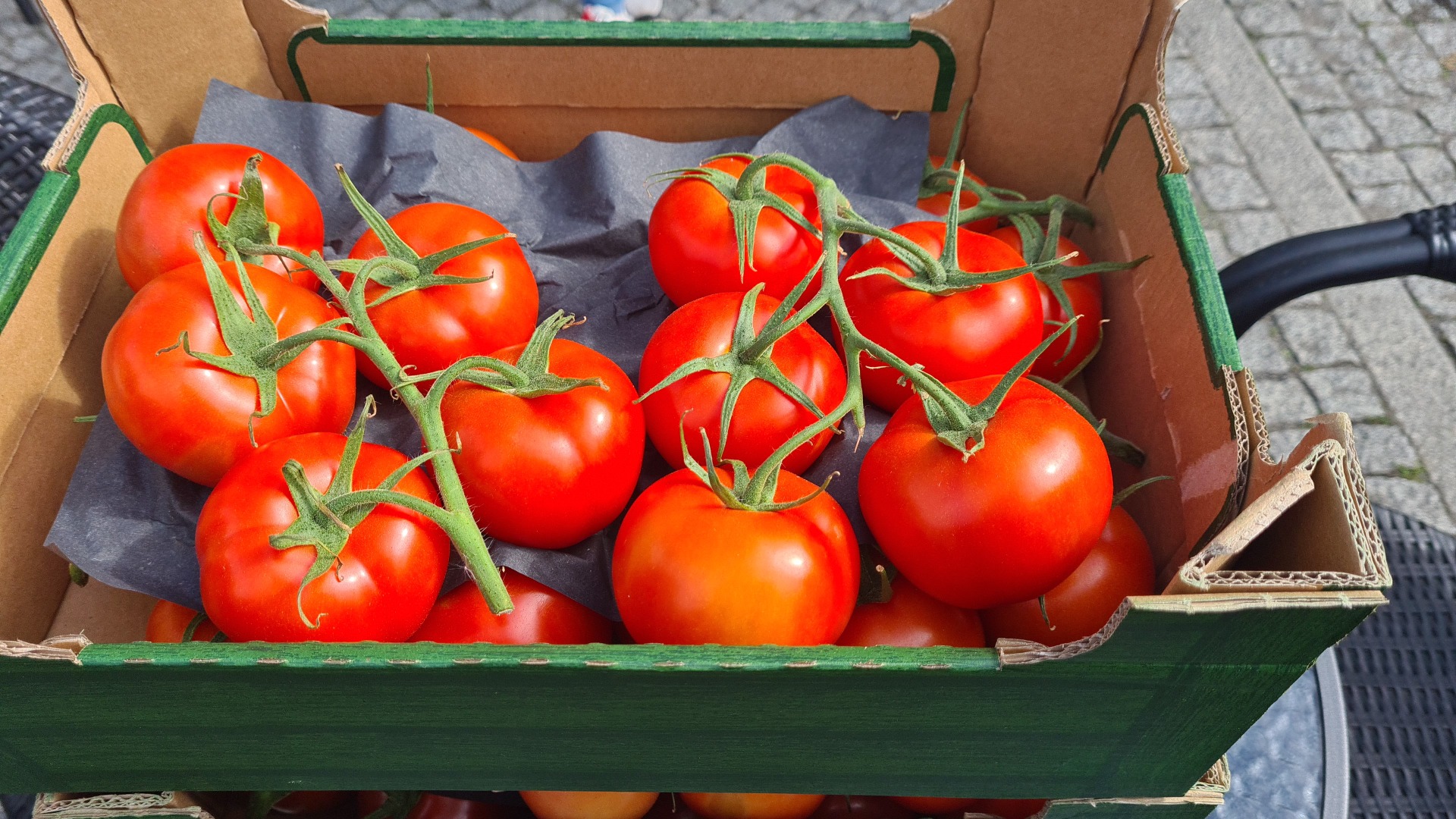 I will sell a tomato