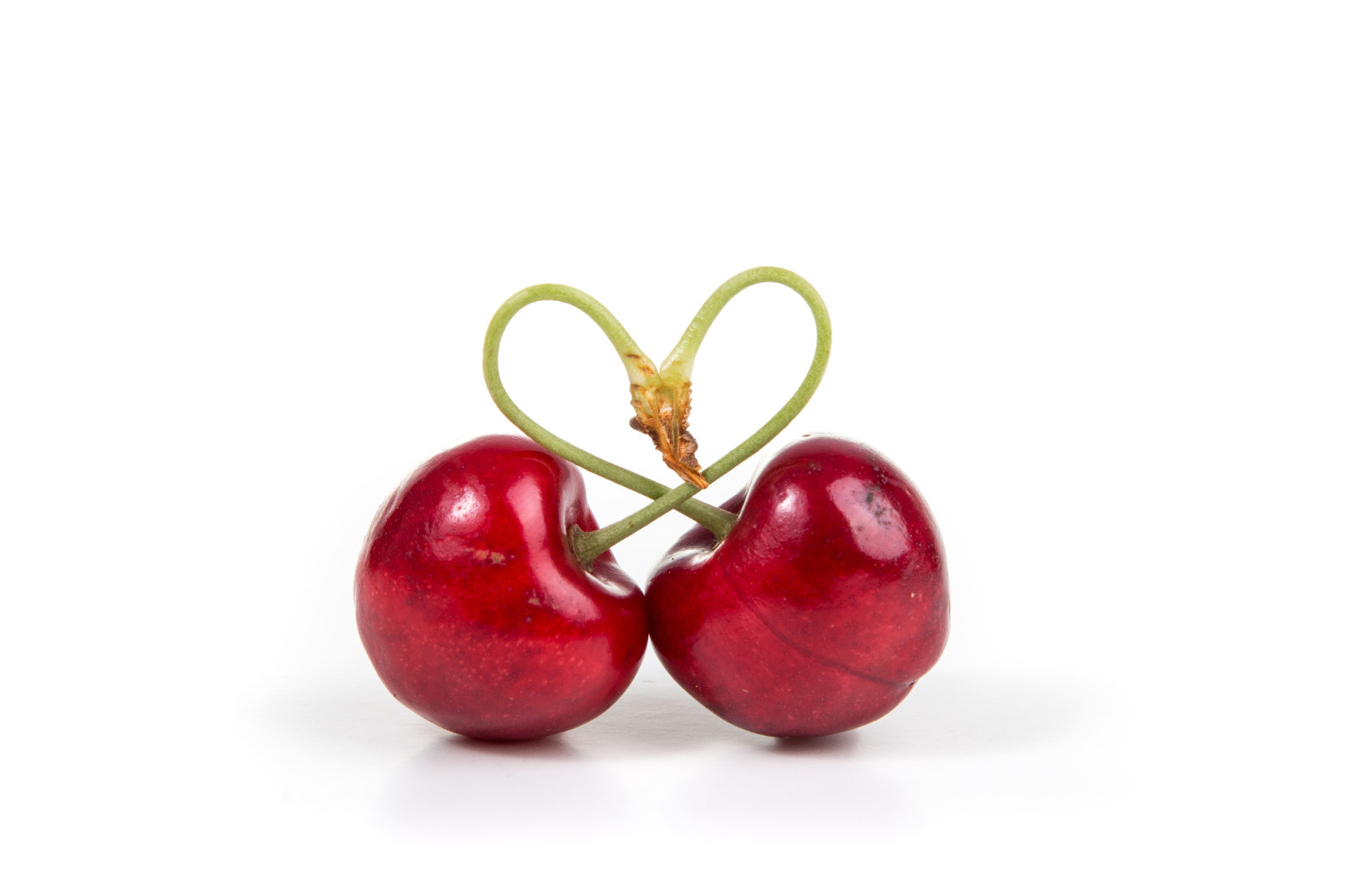 Sale of cherries straight from the producer