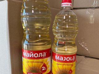 Refined sunflower oil 100% Bottled 1l (also available 3l,