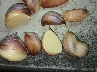 I will sell more garlic from one head, about