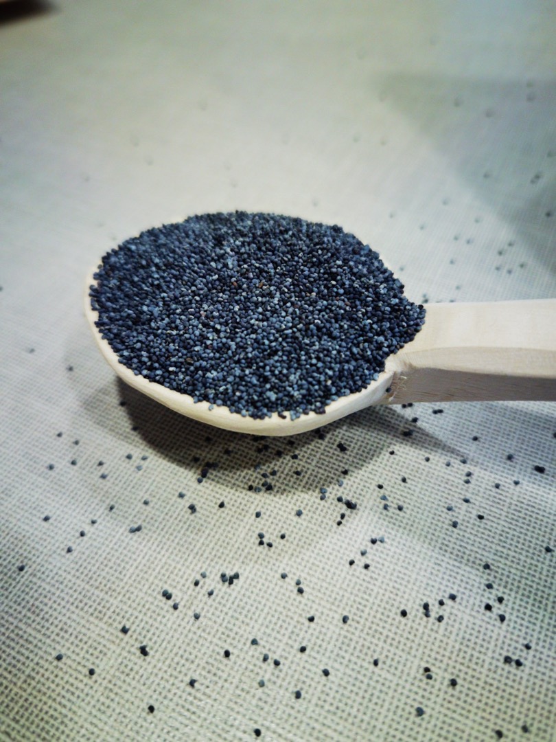 I sell 100 tons of blue poppy own production