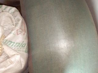 We are selling white maize. Zmk4.5 per kg ,