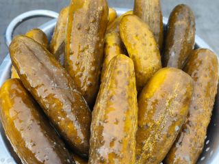 I will sell pickled cucumber 9-12 cm and 12-15