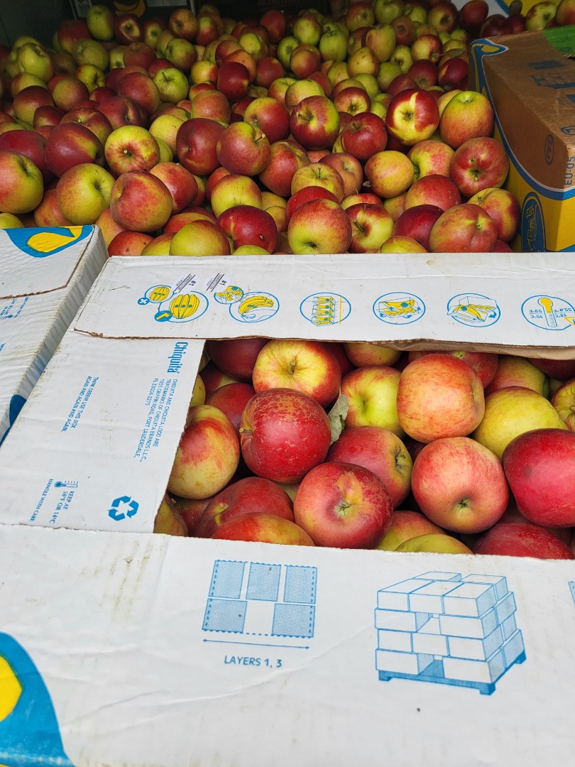 Ionatan apples, Arges court area
