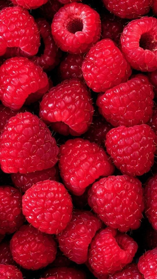 We are selling a frozen raspberry 80/20